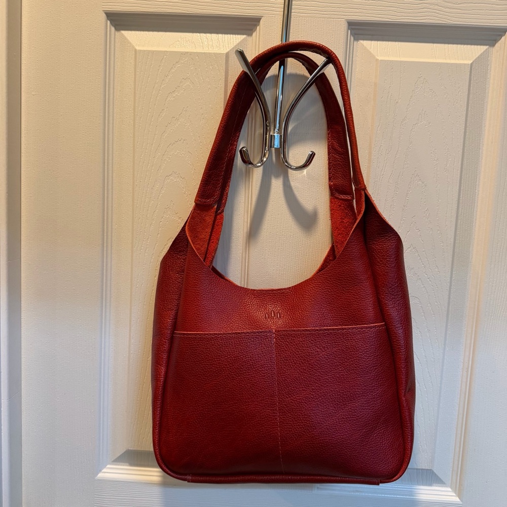 Chic Chili Red Portland Leather Goods Large Madison Shoulder Bag